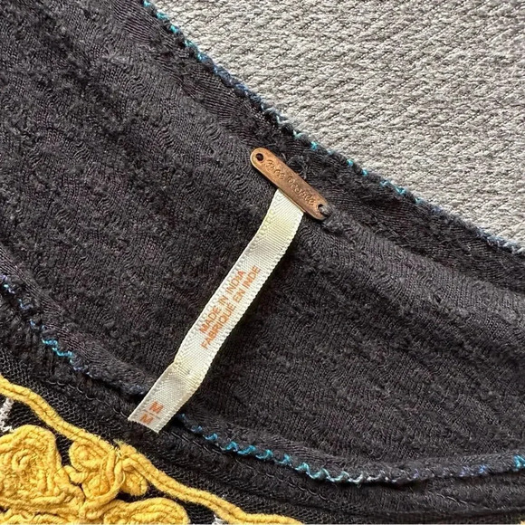 Free People Begonia Embroidered Long Sleeve Top Medium - Picture 3 of 5